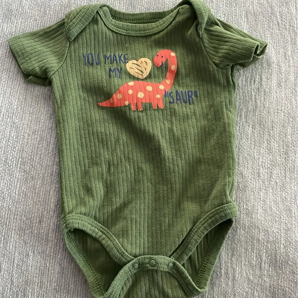 Little Boy Dinosaur Onesies - Picture 6 of 8